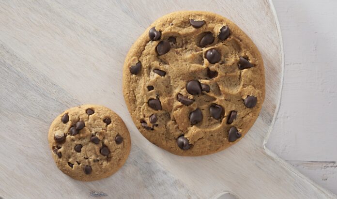 Chips Ahoy! Big Chewy Cookie