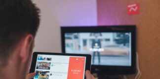 how to write a podcast script