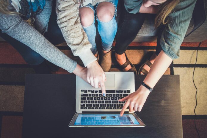 SEO Funnel Strategy That Converts High-End Clients