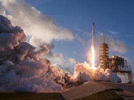 how to launch a podcast