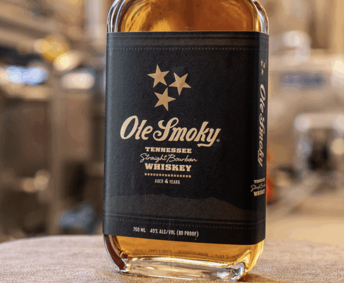 Discover Ole Smoky’s new Tennessee Straight Bourbon Whiskey—four-year aged, rich flavor, nationwide release