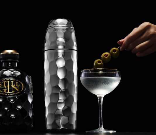 Gordon Ramsay, Dre & Snoop Drop HexClad Cocktail Shaker