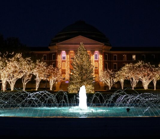 Your Ultimate Guide to 2025 Holiday Events in Southern California (Updated) The best 2025 holiday events in Southern California: theme parks, lights, festivals, and beachside holiday magic across SoCal.