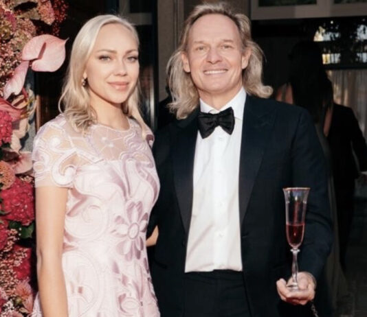 From luxury weddings to Hollywood sets, with seamless logistics and rising demand, Aphrodise Sparkling Rosé redefines celebrations.