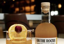 On The Rocks Jim Beam Whiskey Sour delivers bold bourbon flavor, bright citrus, and caramel balance in a ready-to-serve bottle.