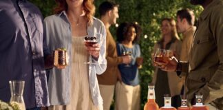 Four Roses launches its Meet Me With Four Roses bourbon with Manhattan Week events