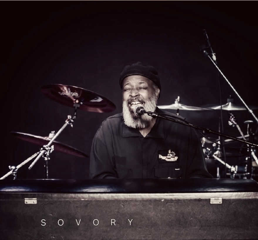 SOVORY at the Hotel Ziggy // Photo Eric Allen 