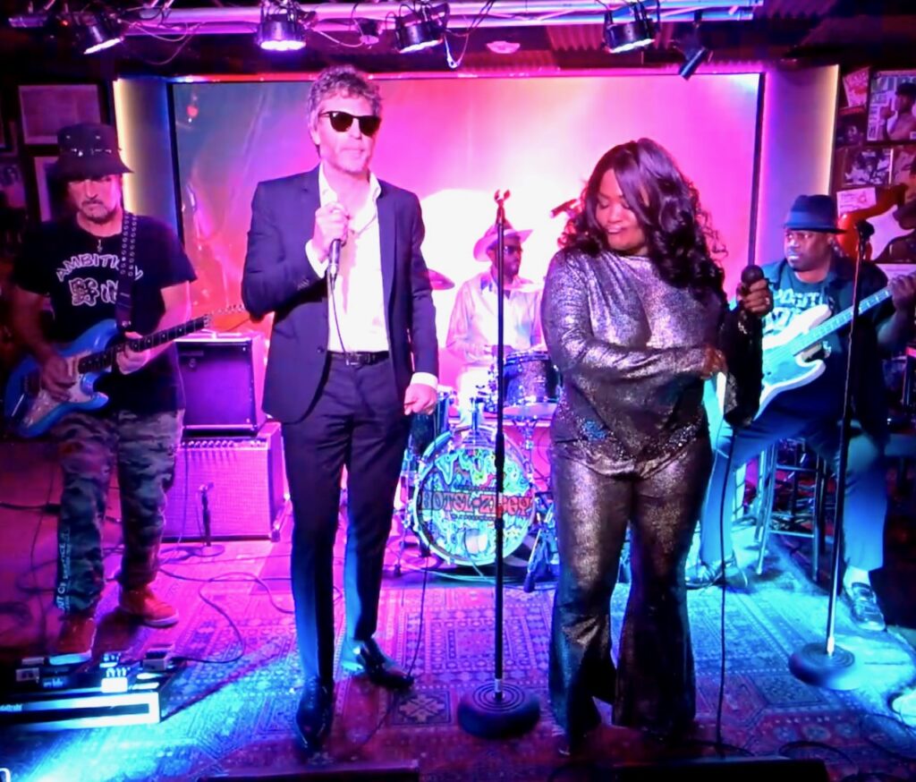 L-R Danny Saber, Nathan Cowles, Michael Seacer, Niecey Robinson and Levi Seacer, Photo Eric Allen