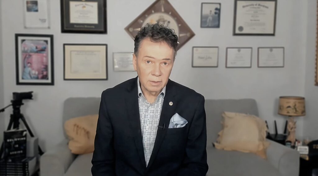 Dr. Michael Guillén 'The Invisible Everywhere' 