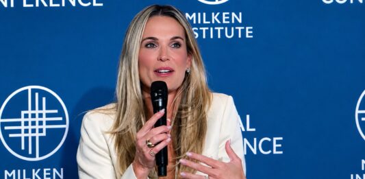 Molly Sims Built YSE Beauty for the Woman No One Was Talking To, revealed at Milken 2026 Molly Sims built YSE Beauty for the woman the beauty industry ignored. Here's how she did it