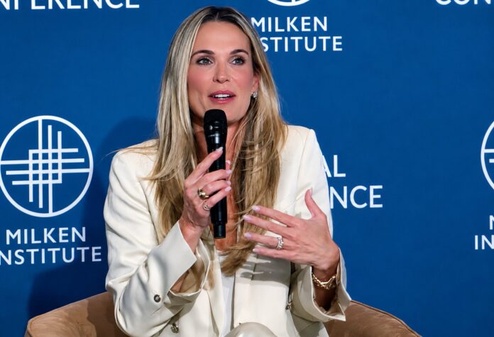 Molly Sims built YSE Beauty for the woman the beauty industry ignored. Here's how she did it