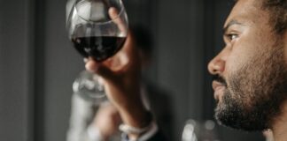 Four Israeli wines and a Trader Joe's Pinot walked into a kosher wine tasting.