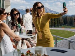 Jim Beam & Cadillac F1 Bring America to Silverstone