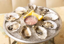 West Side Oyster Club Santa Monica: Ocean Avenue New Seafood