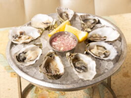West Side Oyster Club Santa Monica: Ocean Avenue New Seafood