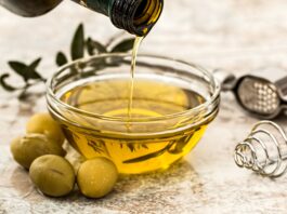 Kosterina Olive Oil Shots Are Now at Whole Foods