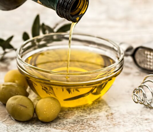 Kosterina Olive Oil Shots Are Now at Whole Foods