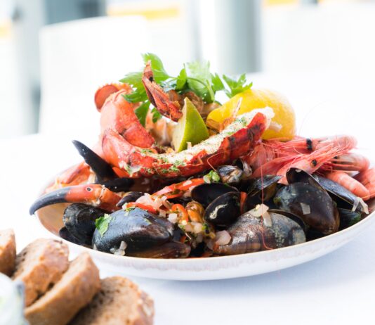 Best Seafood Restaurants in Los Angeles 2026