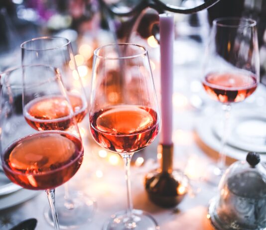 How Saint-Tropez Taught the World to Drink Provence Rosé