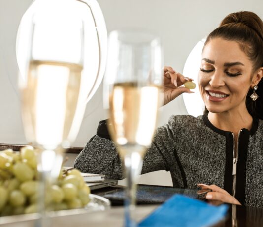 Best Airline Food and Drinks