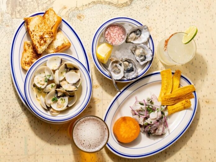 Santa Monica Oyster Happy Hour: $2 Oysters