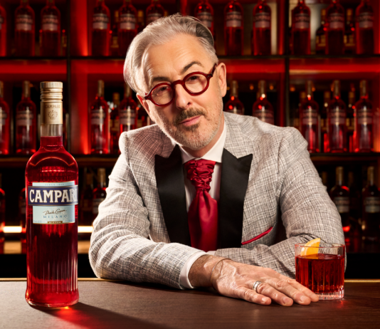 Alan Cumming Negroni Week: A Drink Born of a Special Order